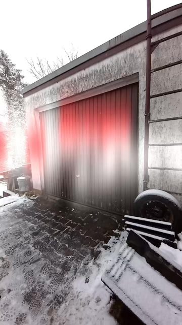 🚪✨ Garagentor neu gedacht

Ein altes Garagentor fachgerecht ausgebaut und durch ein modernes, sicheres neues Tor ersetzt.
Saubere Montage, moderne Optik und zuverlässige Technik – so arbeiten wir bei Metzger Fenster & Türen 💪

Du möchtest dein Garagentor austauschen oder dein Zuhause modernisieren?
📞 Telefon: 06293 454
🌐 Website: www.metzger-fensterbau.de
📩 Schreib uns gerne oder ruf direkt an!

📍 Metzger Fenster & Türen – Qualität, die bleibt

#handwerk #hausbau #modernisieren #renovieren #heimwerken
#garagentor #montage #sicherheit #metzgerfenster